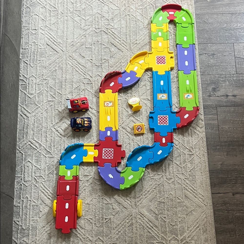 VTech race course Kids Toy Track Set